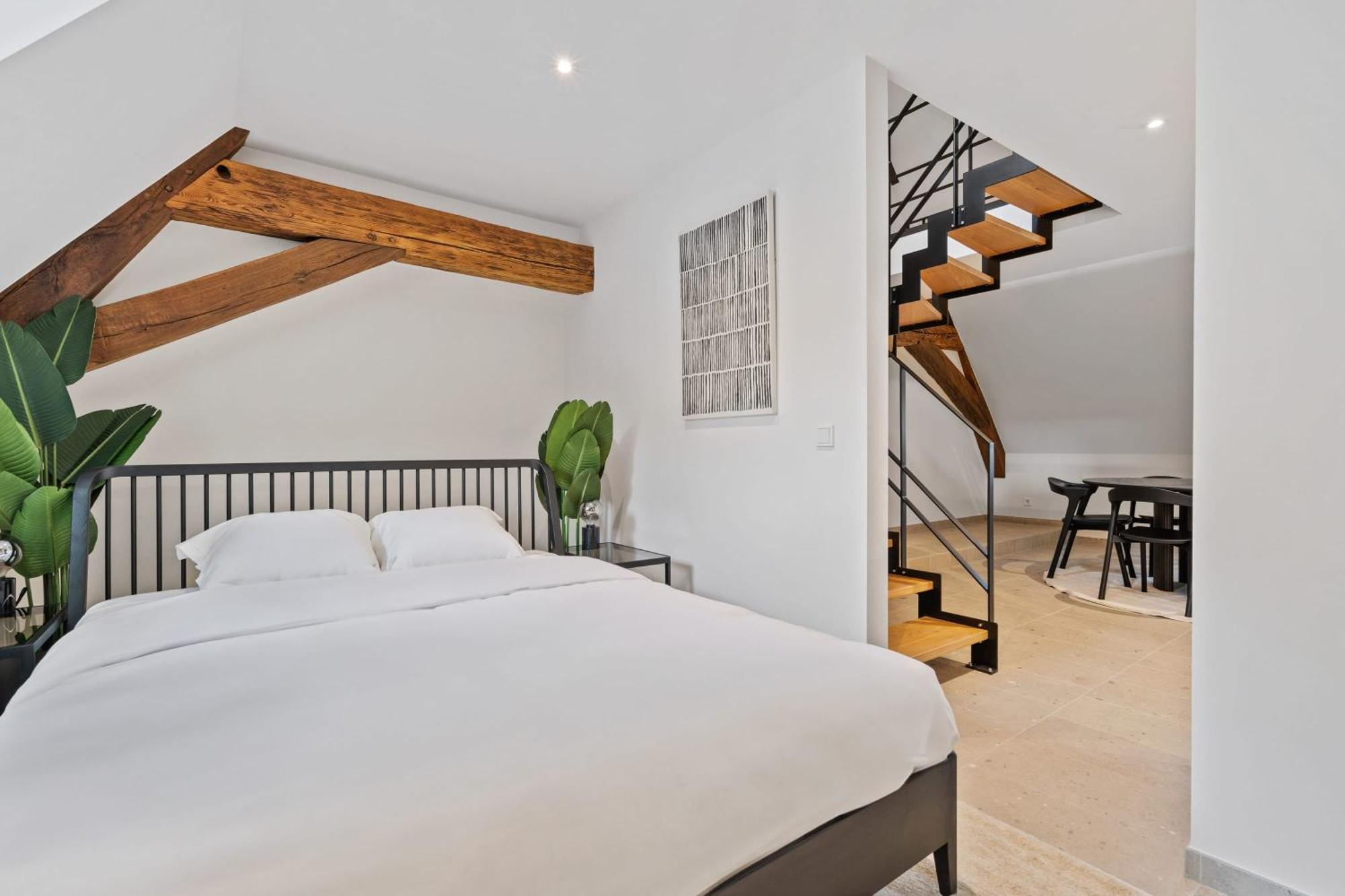 Elegant Clausen Apartment With King Bed & Wifi ルクセンブルク エクステリア 写真